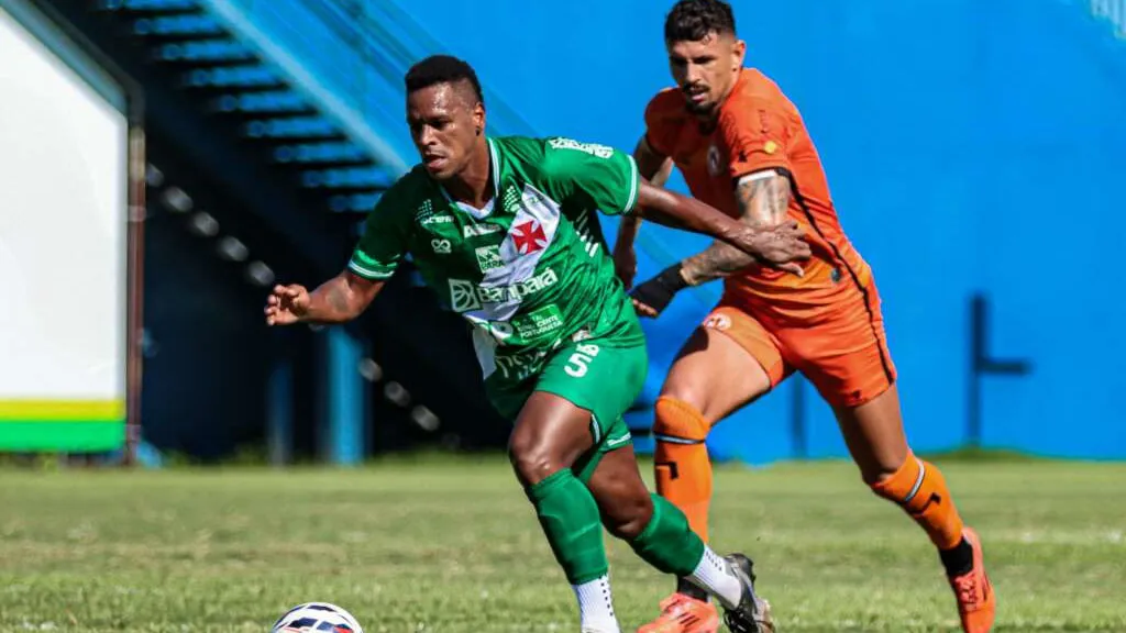 Imagem ilustrativa da notícia: Na estreia de Vinícius, Tuna sofre goleada para o Manauara-AM