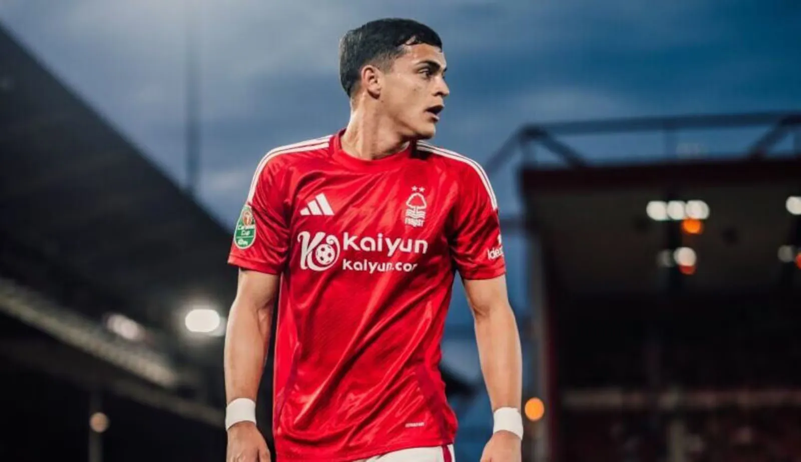 Imagem ilustrativa da notícia: Palmeiras negocia a contratação de atacante do Nottingham Forest