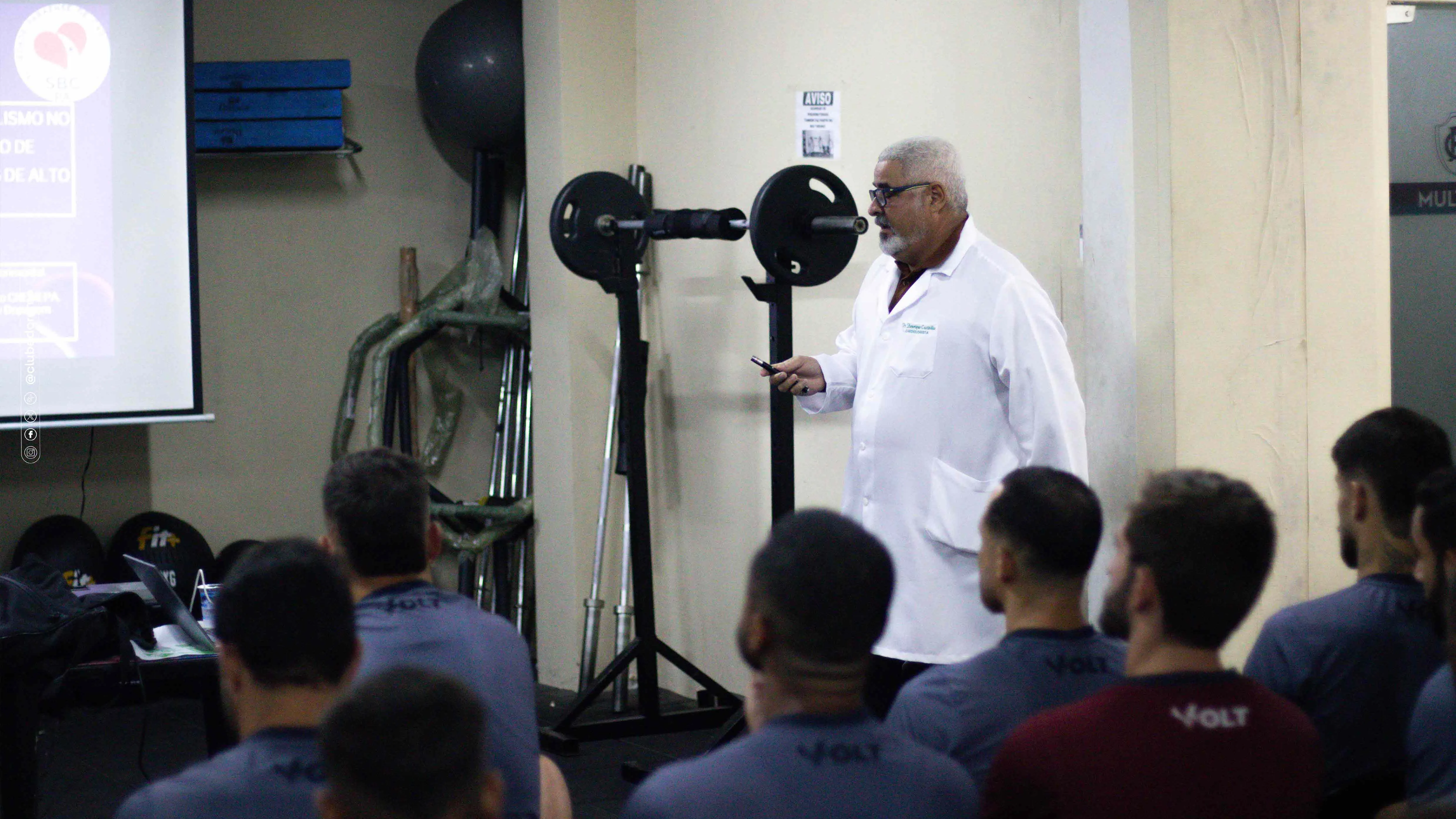 Imagem ilustrativa da notícia: Remo realiza palestra sobre doping aos atletas antes do clássico