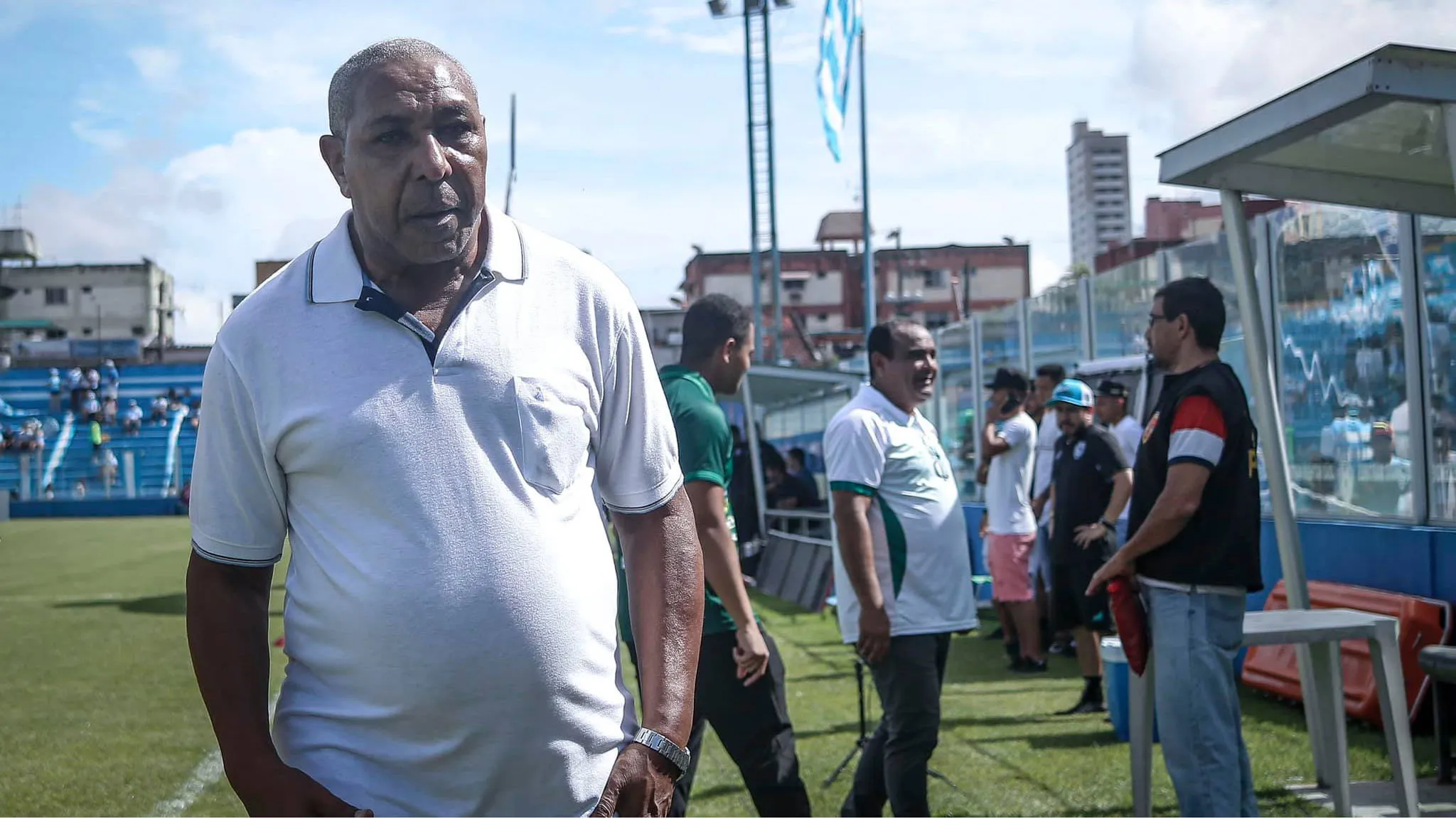 Imagem ilustrativa da notícia: Morre o repórter "bola cheia" Agripino Furtado, aos 72 anos
