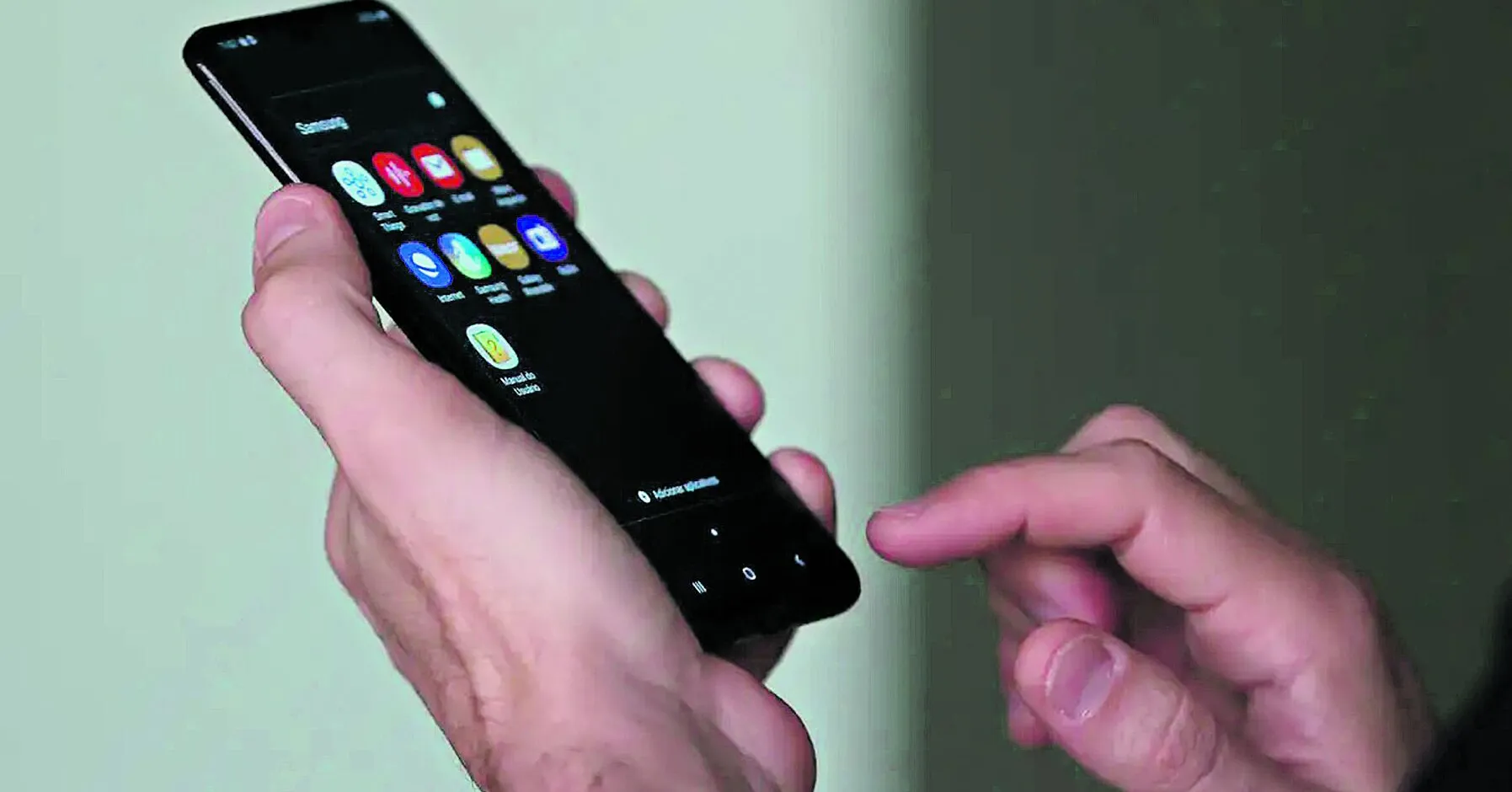 Imagem ilustrativa da notícia: Dependência excessiva do celular pode virar transtorno