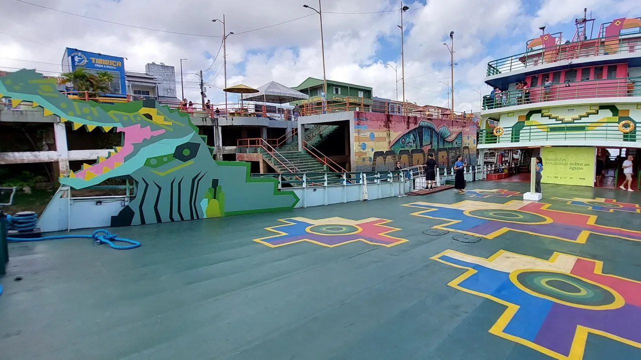 Imagem ilustrativa da notícia: Vídeo: Barco da Bienal das Amazônias aporta em Marabá