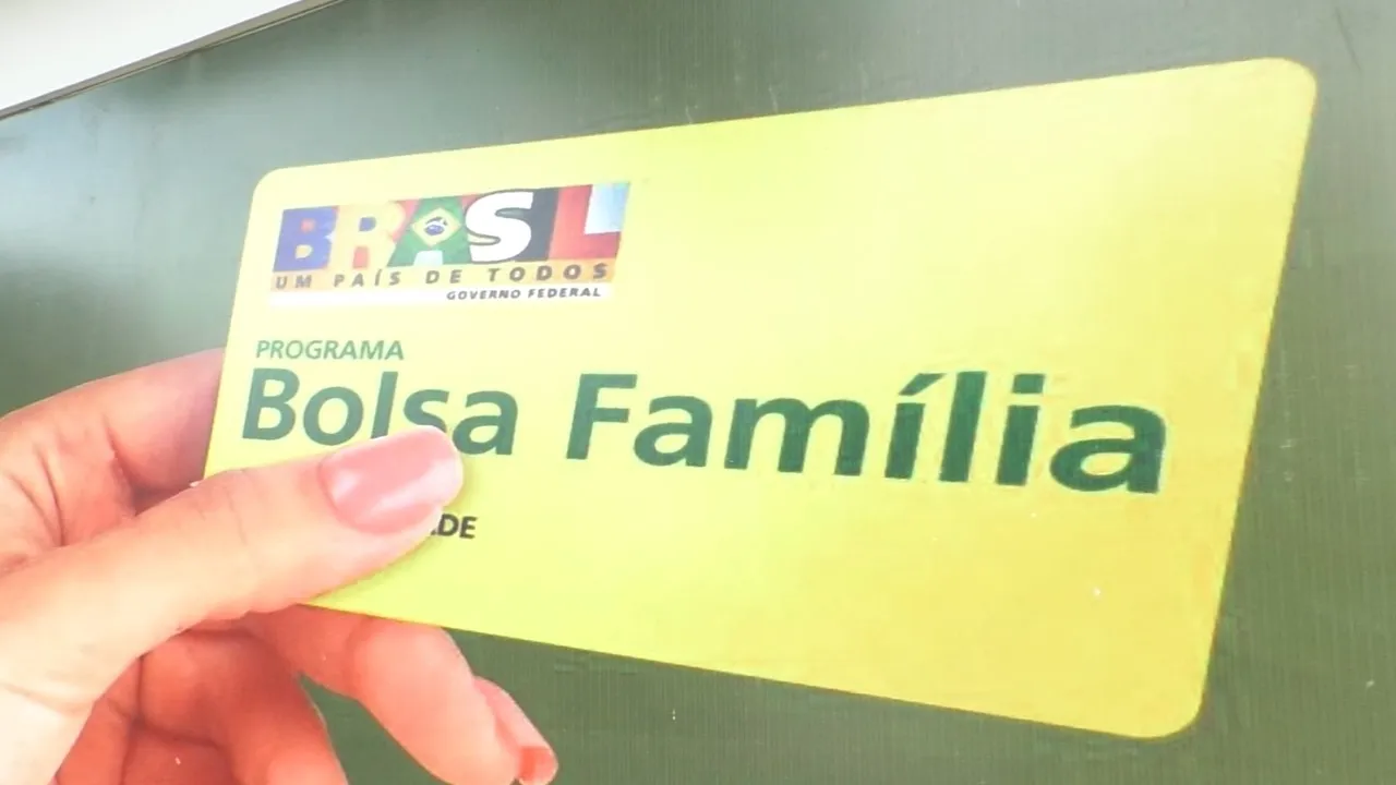 Imagem ilustrativa da notícia: Pagamento do Bolsa Família de maio começa na próxima segunda