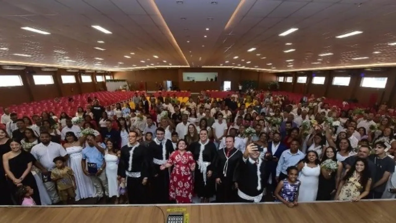 Imagem ilustrativa da notícia: Casamento coletivo oficializa a união de 120 casais no Pará