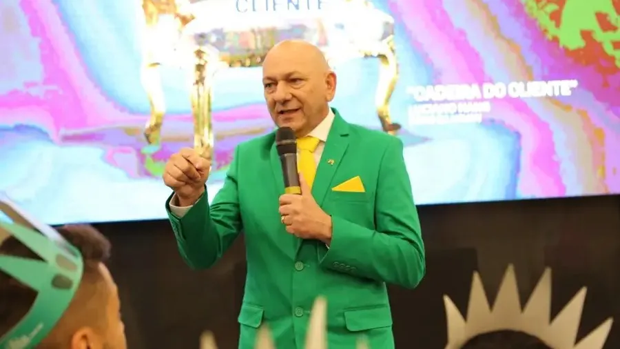 Imagem ilustrativa da notícia: TSE torna o empresário Luciano Hang inelegível até 2028