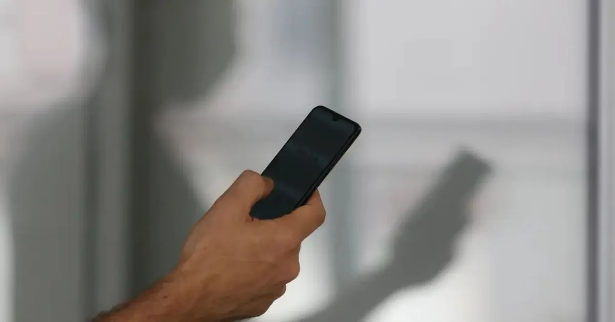 Imagem ilustrativa da notícia: Câmara aprova projeto que proíbe conteúdo sexual em wi-fi público
