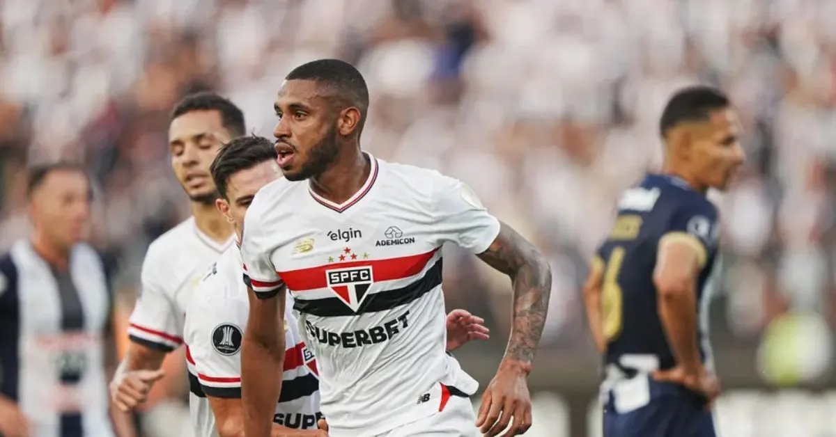 Imagem ilustrativa da notícia: São Paulo vence Alianza, encaminha vaga e bate recordes