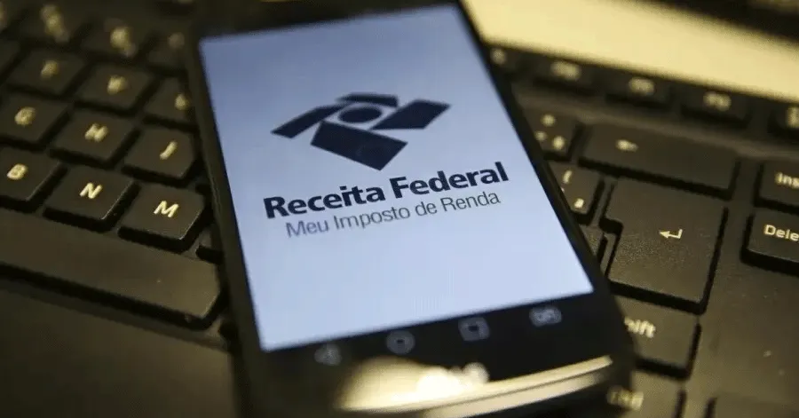 Imagem ilustrativa da notícia: Receita Federal inicia restituição de 2025; veja o calendário