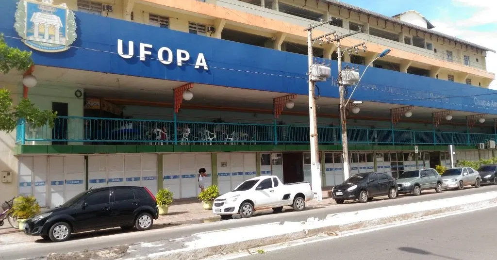 Imagem ilustrativa da notícia: Ufopa abre vagas com salários de até R$ 24 mil em diversas áreas. Veja como se inscrever