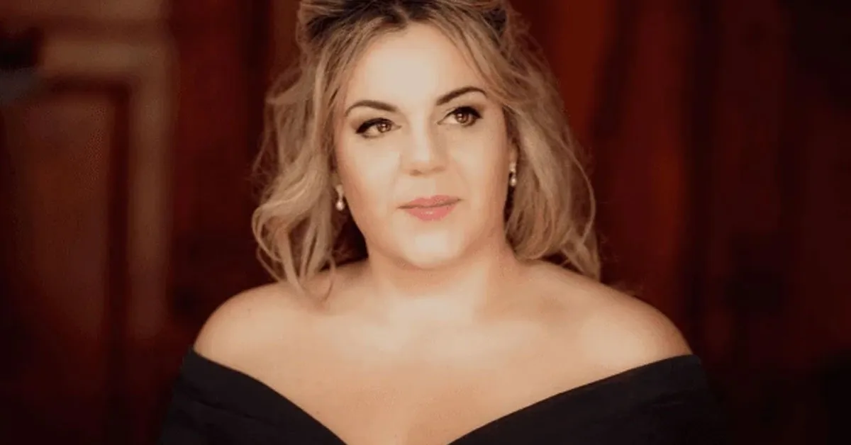Imagem ilustrativa da notícia: Cantora brasileira é condecorada pela realeza britânica