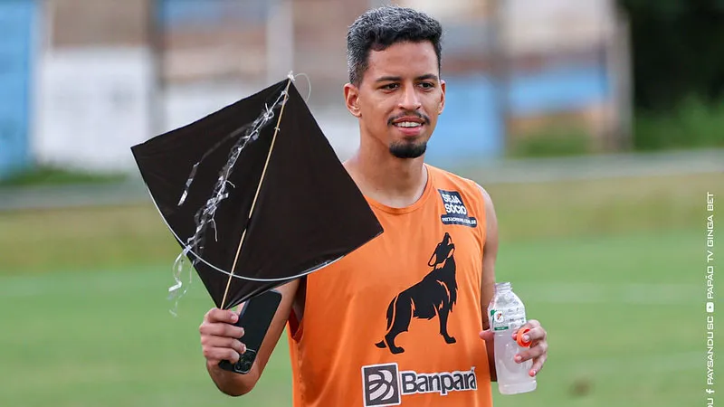 Imagem ilustrativa da notícia: Paysandu almeja quarta vitória para ter bons ventos na Série B