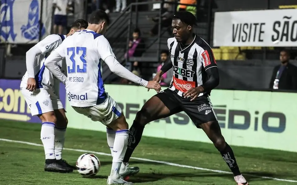 Imagem ilustrativa da notícia: Athletic goleia o Avai e ajuda o Remo a ficar no G4