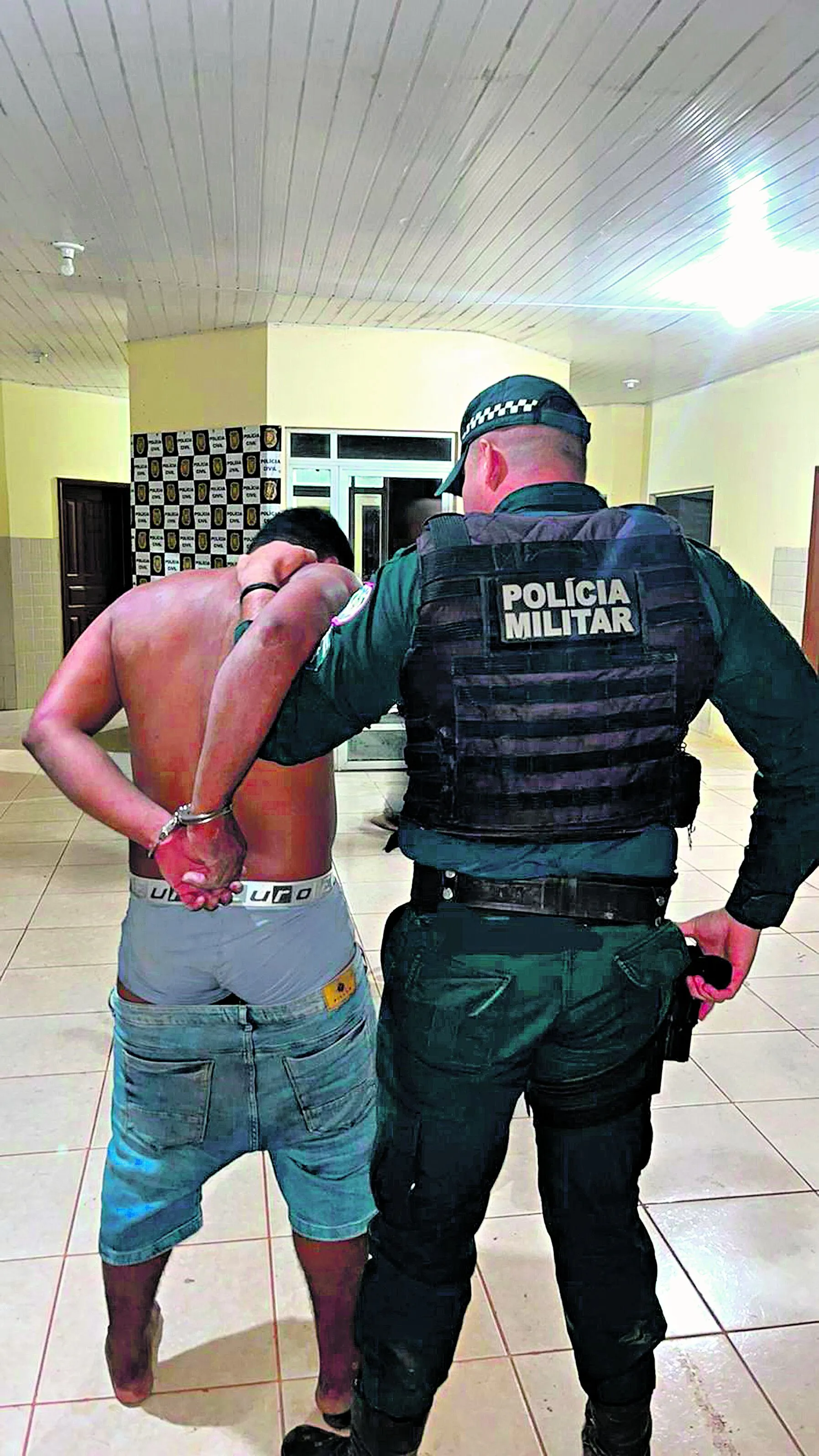 Imagem ilustrativa da notícia: Homem mata mulher e esfaqueia outra por ciúmes da ex no Pará