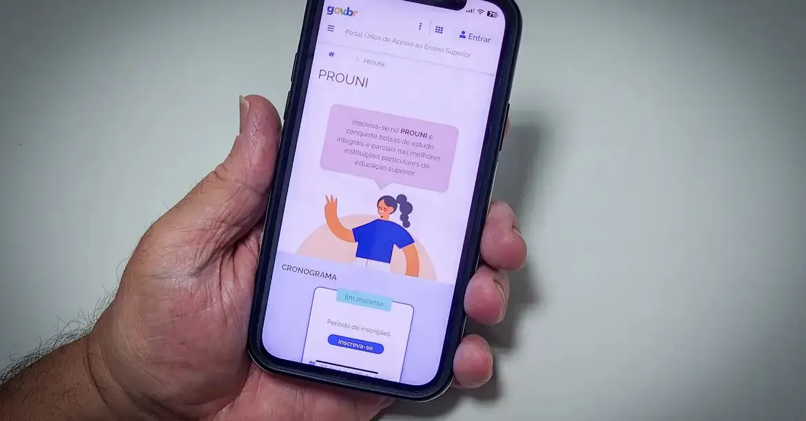 Imagem ilustrativa da notícia: Inscrições para bolsas do Prouni iniciam nesta segunda (30)