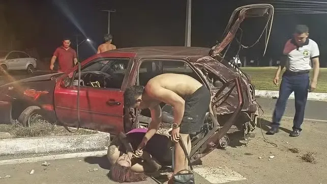 Imagem ilustrativa da notícia: Motorista bêbado causa acidente com feridos em Santarém