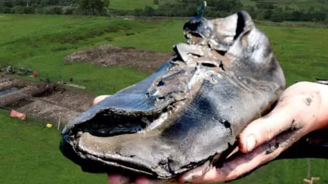 Imagem ilustrativa da notícia: Sapatos gigantes de 2 mil anos surpreendem arqueólogos