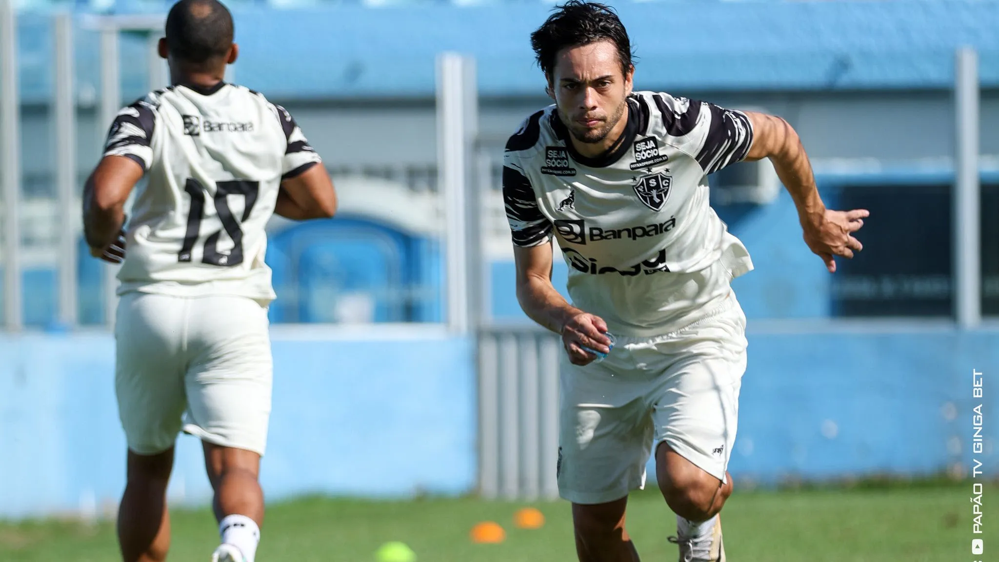 Imagem ilustrativa da notícia: Perto dos 70 jogos, Vilela pretende jogar "Série A no Paysandu"