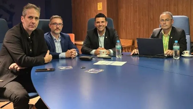 Imagem ilustrativa da notícia: Paysandu: comissão da CBF define representante para monitorar árbitro