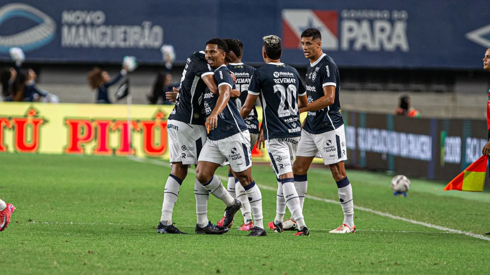 Imagem ilustrativa da notícia: Série B: Clube do Remo enfrenta Avaí em confronto direto pelo G4