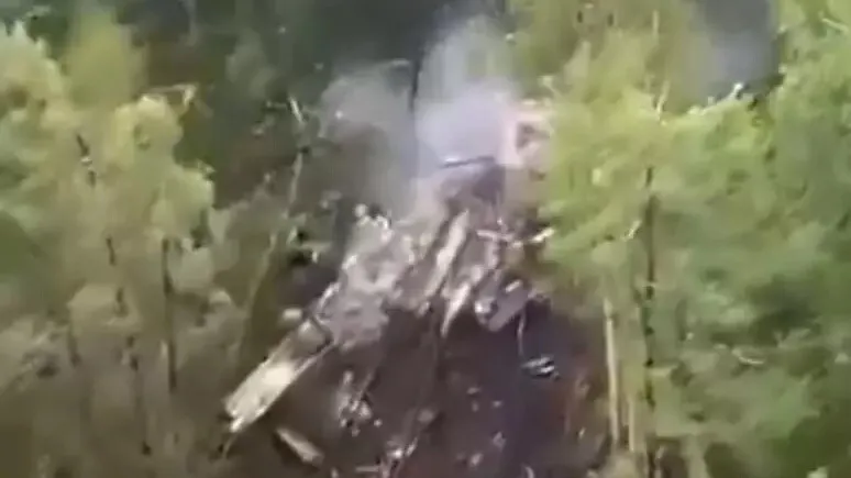 Imagem ilustrativa da notícia: VEJA O VÍDEO: Avião cai e mata 49 pessoas na Rússia