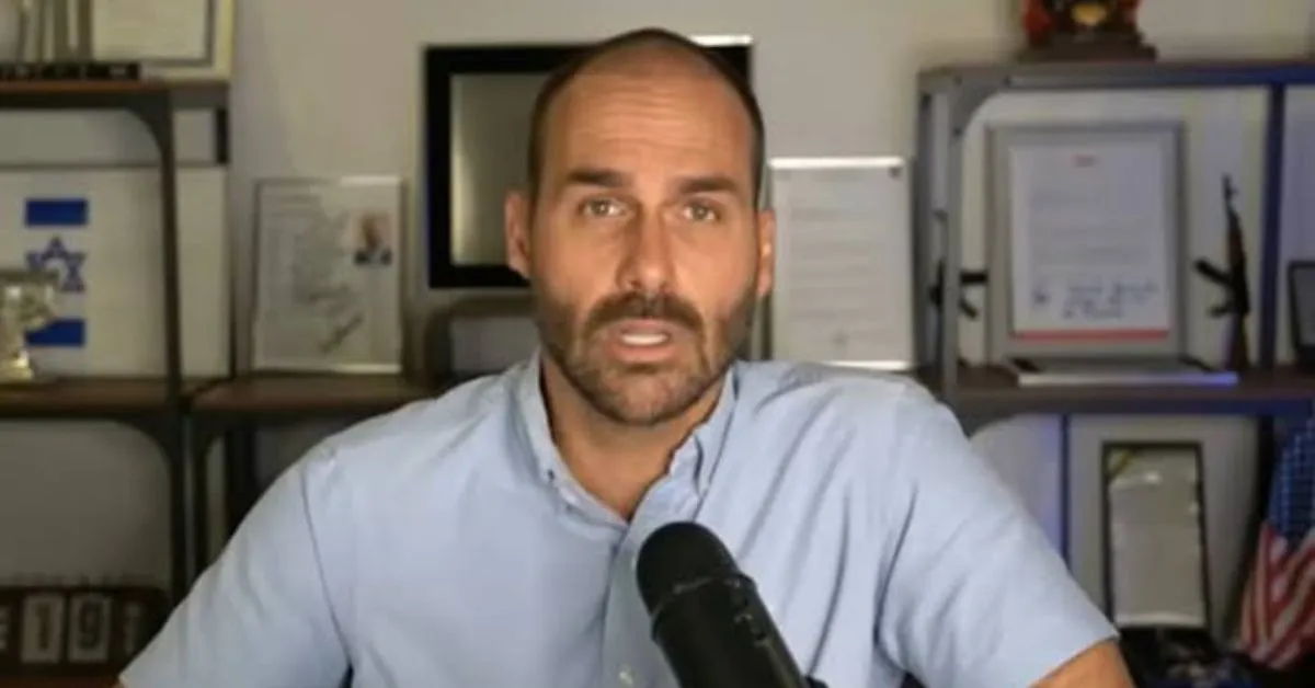 Imagem ilustrativa da notícia: Eduardo Bolsonaro diz que não renunciará ao mandato de deputado
