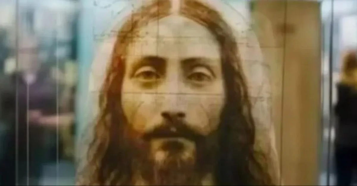 Imagem ilustrativa da notícia: Rosto de Jesus no Santo Sudário é recriado por Inteligência Artificial
