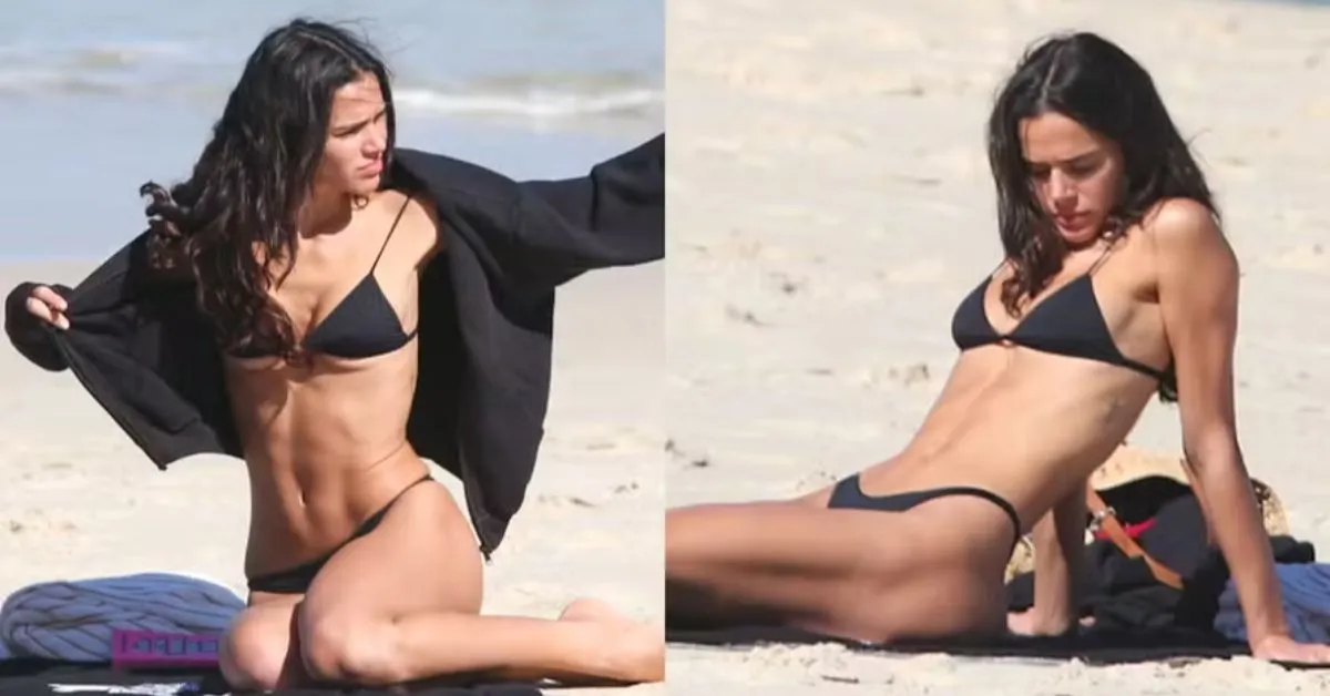 Imagem ilustrativa da notícia: Bruna Marquezine é flagrada de biquíni em praia do Rio; veja fotos