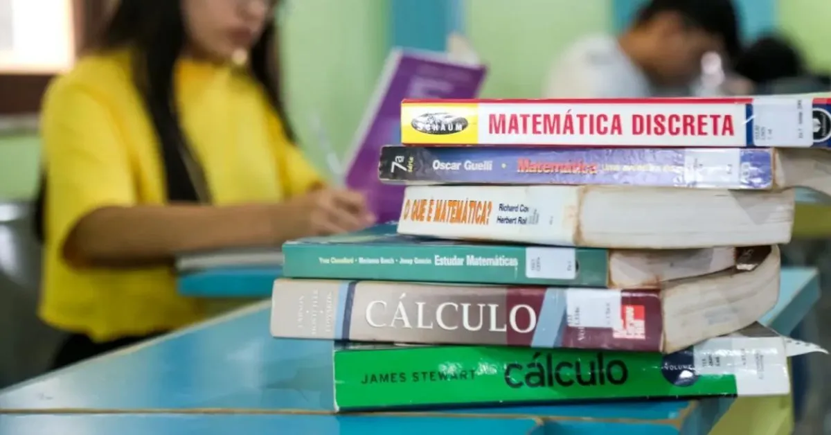 Imagem ilustrativa da notícia: Uepa oferece 120 vagas em aulão preparatório para o Enem 2025