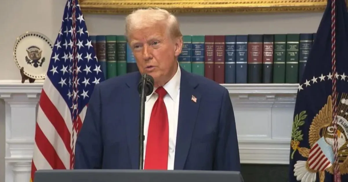 Imagem ilustrativa da notícia: Trump impõe tarifa de 100% se Rússia não encerrar cessar-fogo