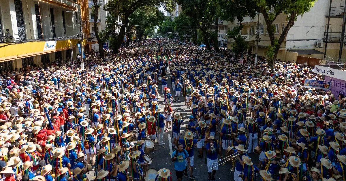 Imagem ilustrativa da notícia: Pavulagem volta a arrastar multidões em 2º cortejo junino