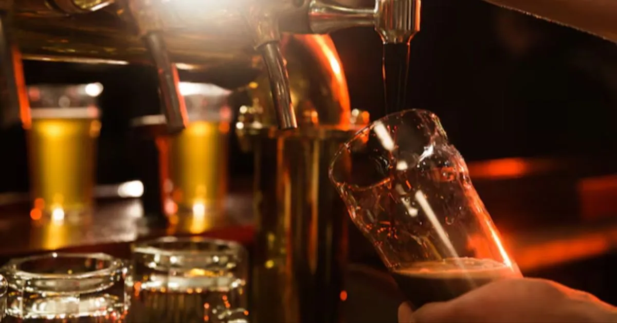 Imagem ilustrativa da notícia: Bar de Belém promete chope grátis se Bolsonaro for preso