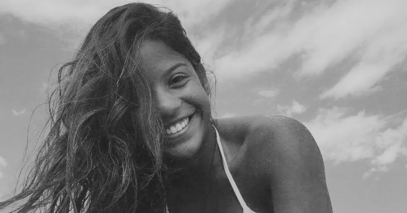 Imagem ilustrativa da notícia: Corpo de Juliana Marins chega ao Rio e passa por nova autópsia