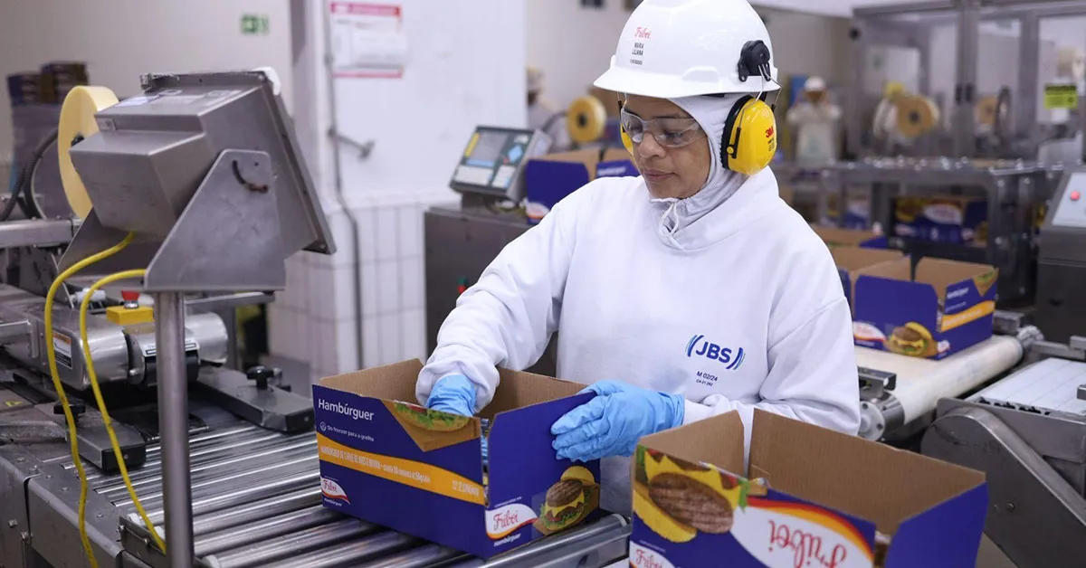 Imagem ilustrativa da notícia: JBS abre novas vagas de emprego no Pará. Veja cargos e como se inscrever!