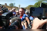 O ex-presidente passou a usar tornozeleira eletrônica no começo dessa manhã - mas isso não significa que ele esteja em prisão domiciliar.