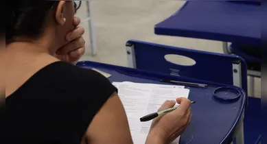 Imagem ilustrativa da notícia: Universidade abre concurso com salários de até R$ 9,7 mil. Veja inscrições e vagas