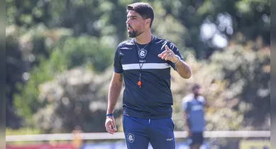 Imagem ilustrativa da notícia: Remo enfrenta o América-MG e busca recuperação na Série B