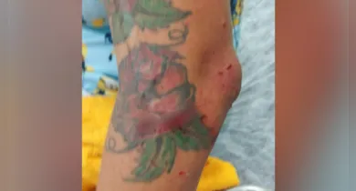 Imagem ilustrativa da notícia: Homem é preso após agredir mulher com garrafa e estilhaços