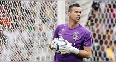 Imagem ilustrativa da notícia: Fábio alcança 1.390 jogos, recorde na história do futebol mundial