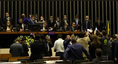 Imagem ilustrativa da notícia: Congresso é paralisado após obstrução de parlamentares bolsonaristas