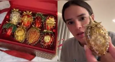 Imagem ilustrativa da notícia: Bruna Marquezine se rende ao "Morango do amor de luxo" de R$ 2 mil