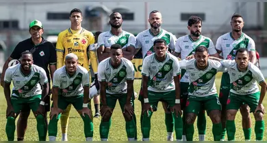 Imagem ilustrativa da notícia: Ignácio lamenta eliminação da Tuna, mas afirma: "Não faltou entrega"