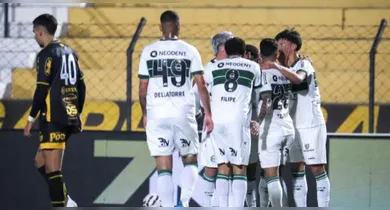 Imagem ilustrativa da notícia: Série B: Coritiba lidera e Remo pode subir para o 3º lugar