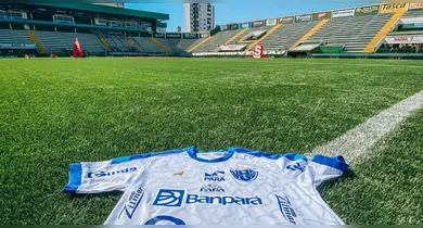 Imagem ilustrativa da notícia: Claudinei define Paysandu com Benitez e retorno de Delvalle