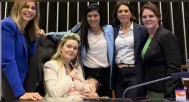 Imagem ilustrativa da notícia: Deputada do PL leva bebê de 4 meses para protestos na Câmara
