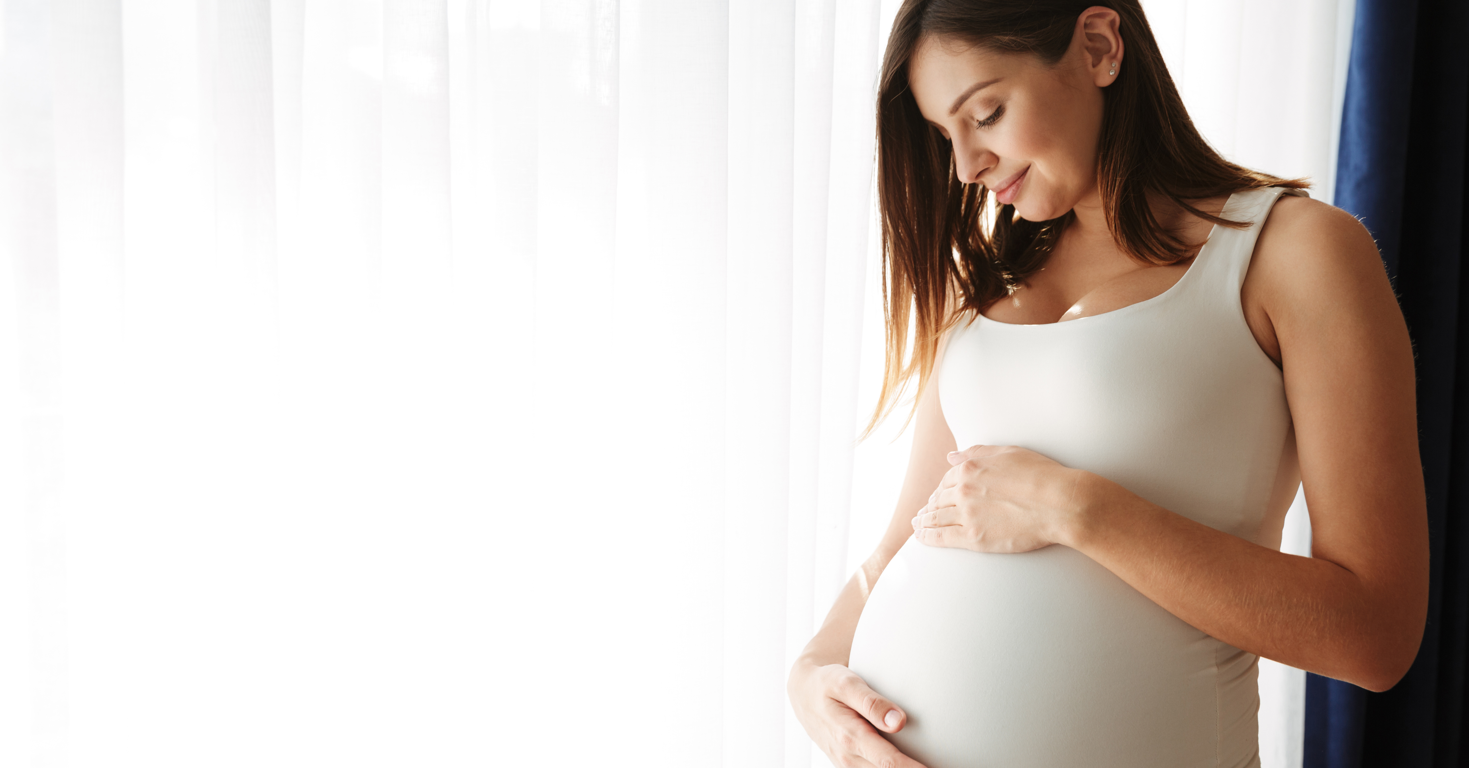 A Taxa de Fecundidade Total caiu para 1,55 filho por mulher no Brasil em 2022, segundo dados do IBGE.