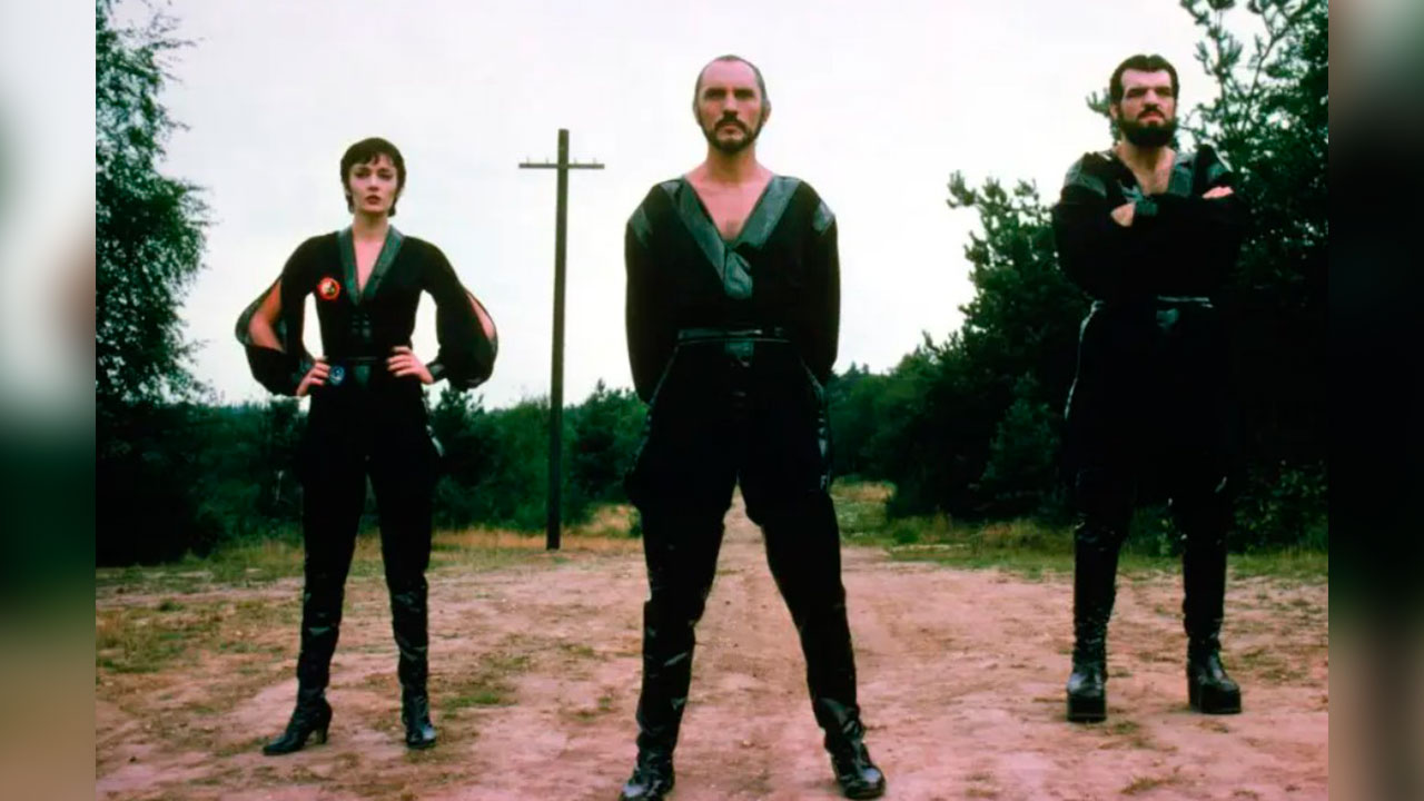 General Zod, icônico inimigo do Superman e seus dois asseclas. Sucesso no filme Superman II, de 1980.