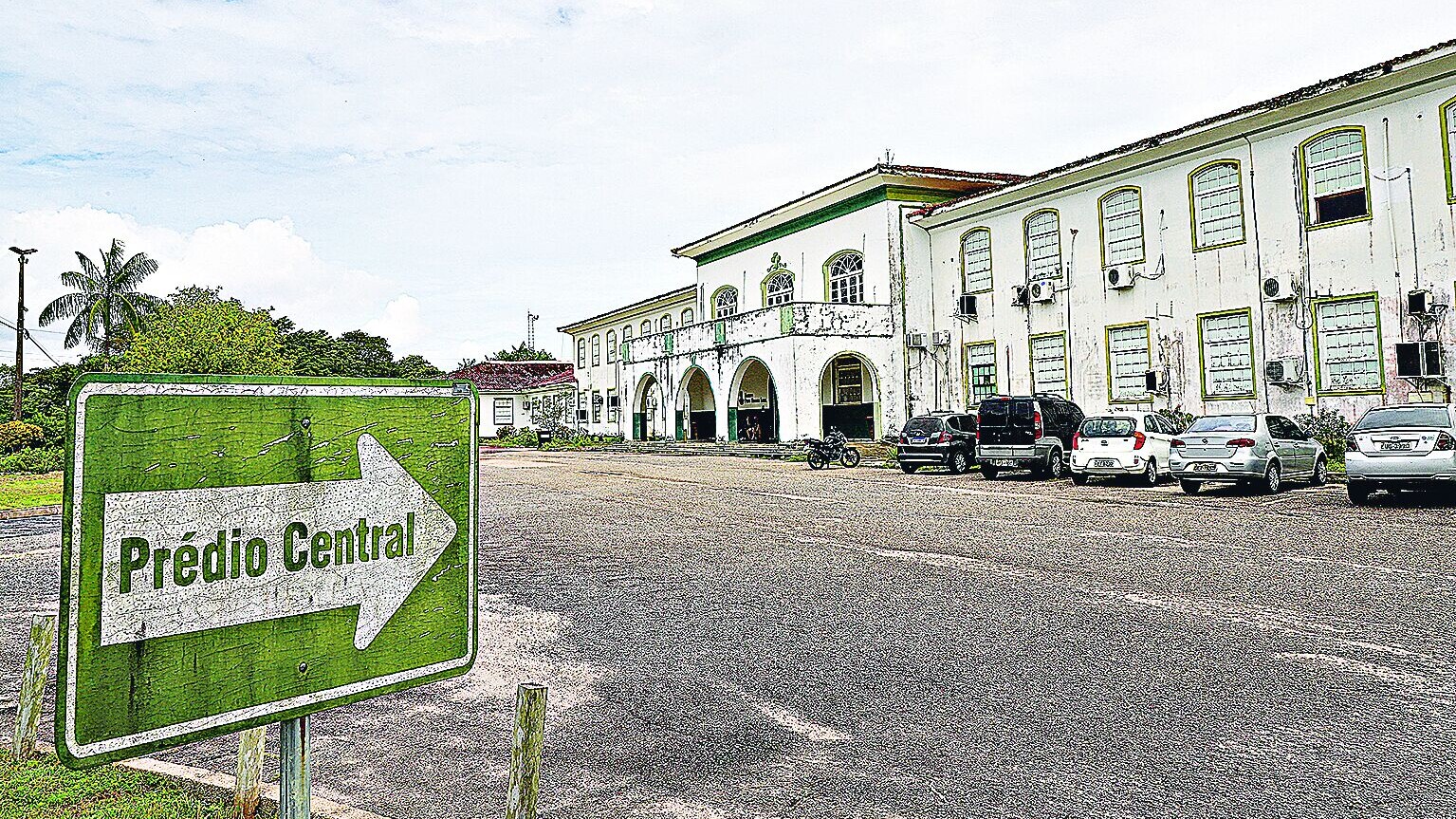 A Revista Agropará traz opções de turismo rural e destaca a Ufra, contribuindo para o agronegócio no Pará.
