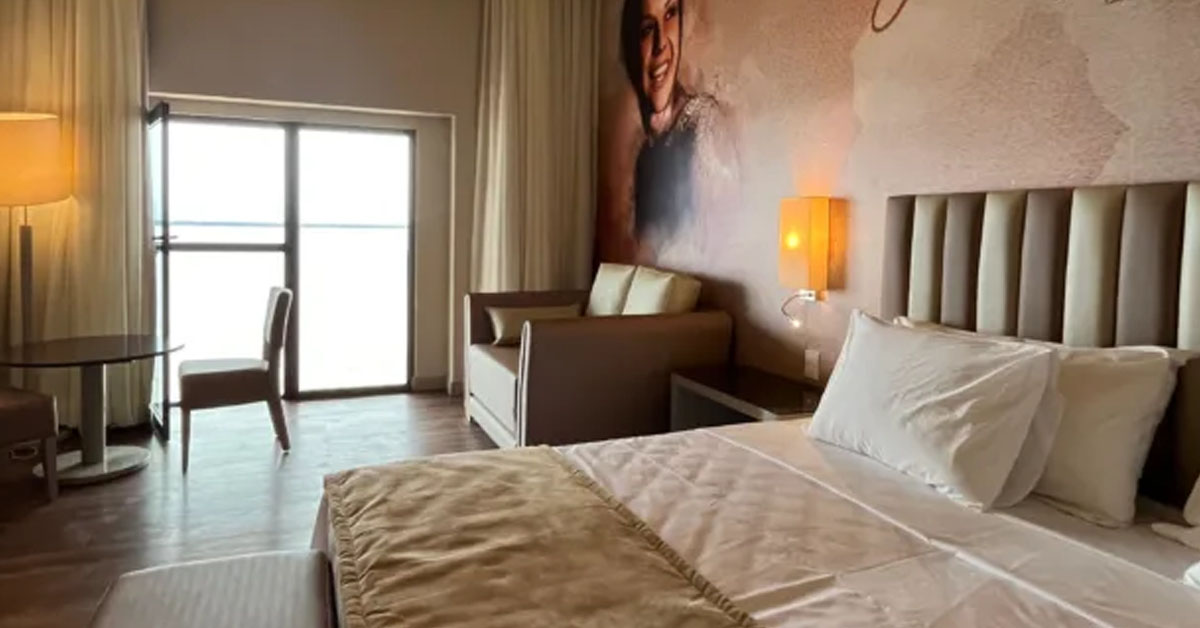 Mutirão com 100 vagas de emprego será realizado para compor o time do hotel Vila Galé Collection Amazônia.