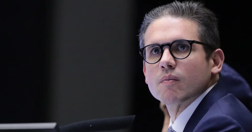 O Presidente da Câmara confirmou para a próxima quarta-feira (20) uma Comissão Geral no plenário para debater sobre o tema.