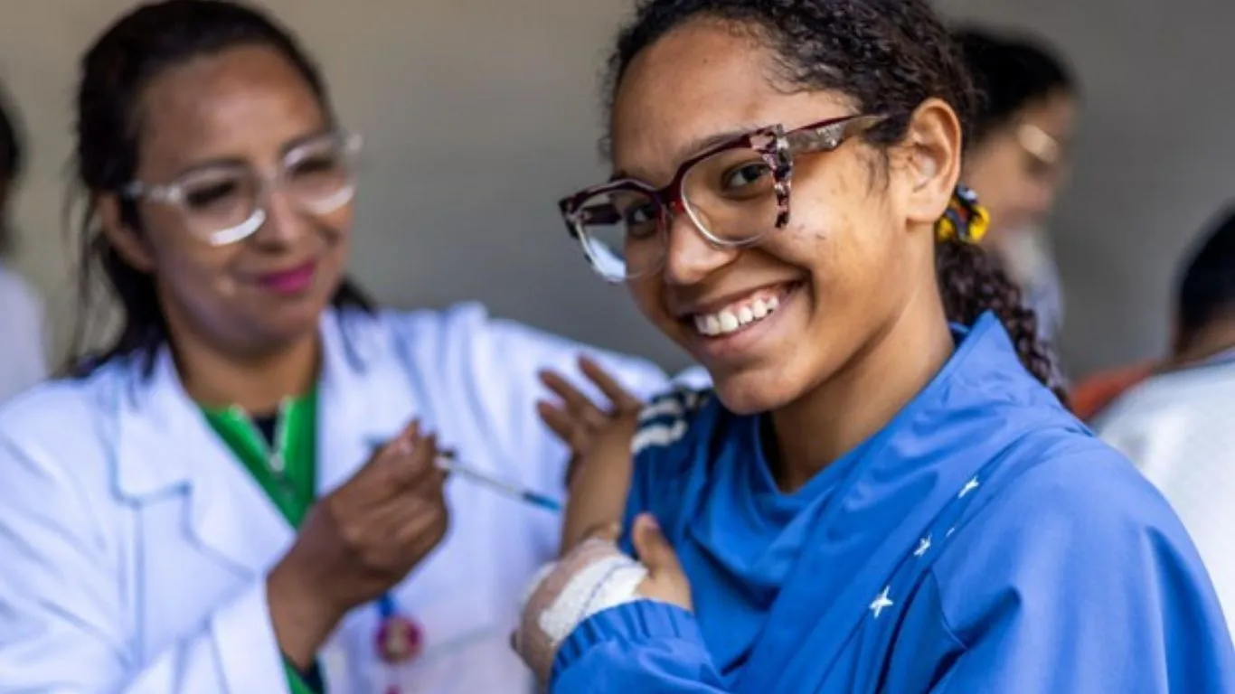 Imagem ilustrativa da notícia: Brasil amplia vacinação contra HPV para adolescentes